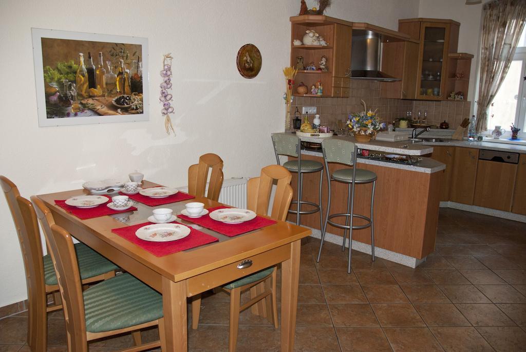 Apartman Na Zahradni Karlovy Vary Room photo