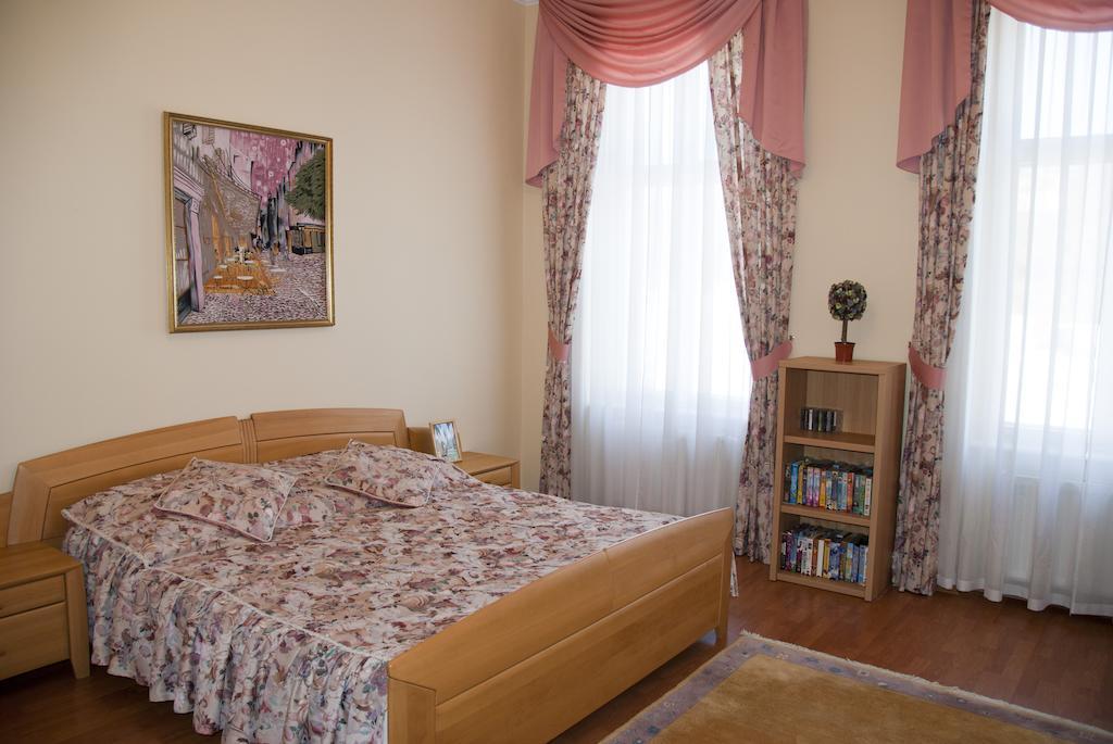 Apartman Na Zahradni Karlovy Vary Room photo